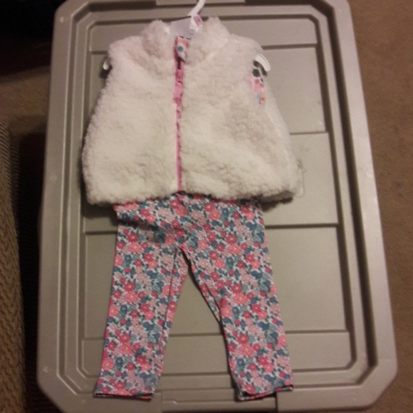 Baby girls Okie Dokie sherpa vest - Picture 5 of 6